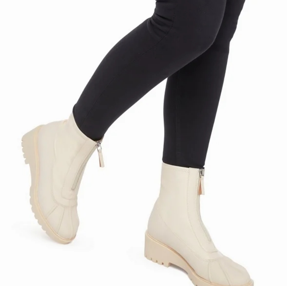 Women's cute white boots